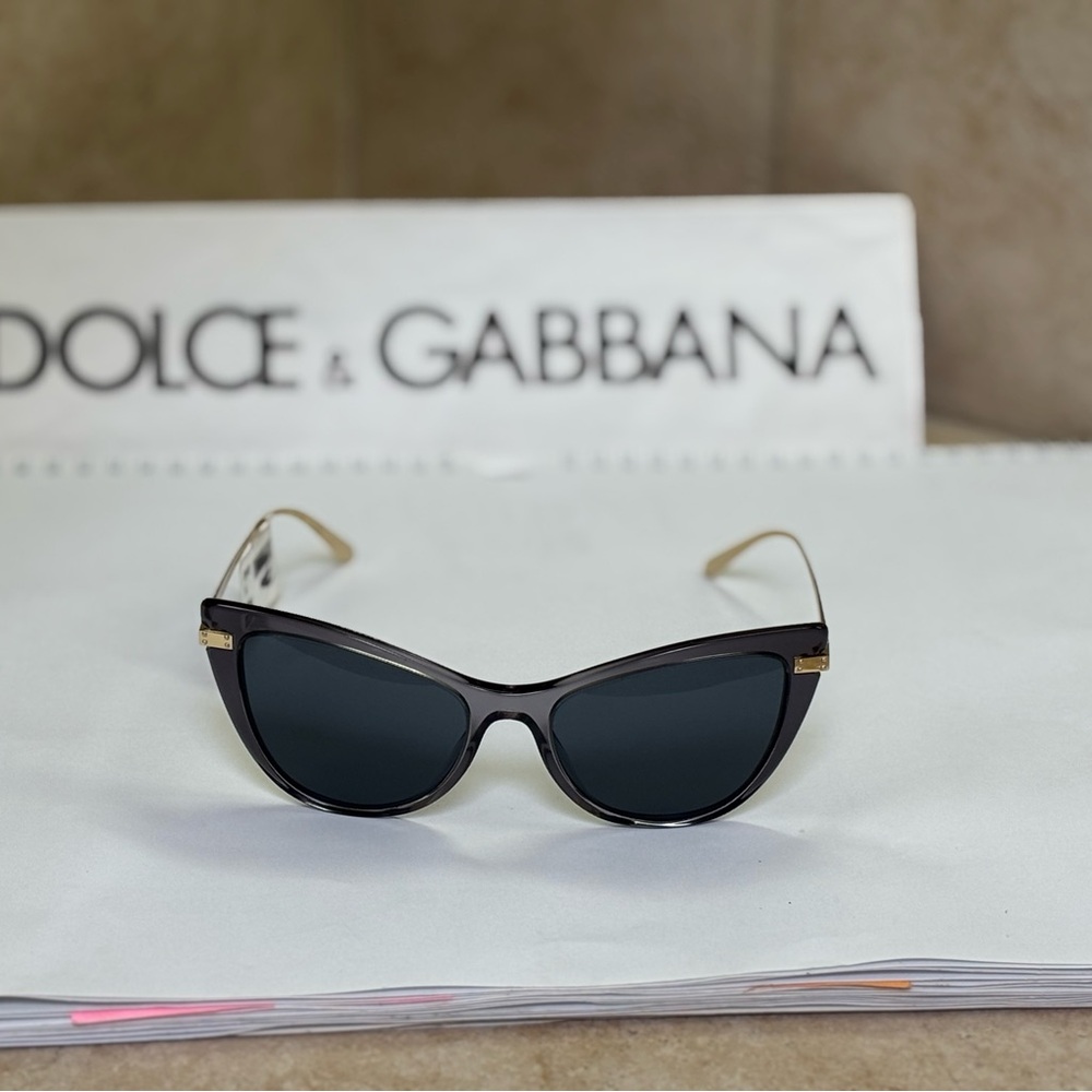 New Dolce & Gabbana DG4381 3268/87 Grey Cat-Eye Sunglasses with Gold Detail - Picture 2 of 13